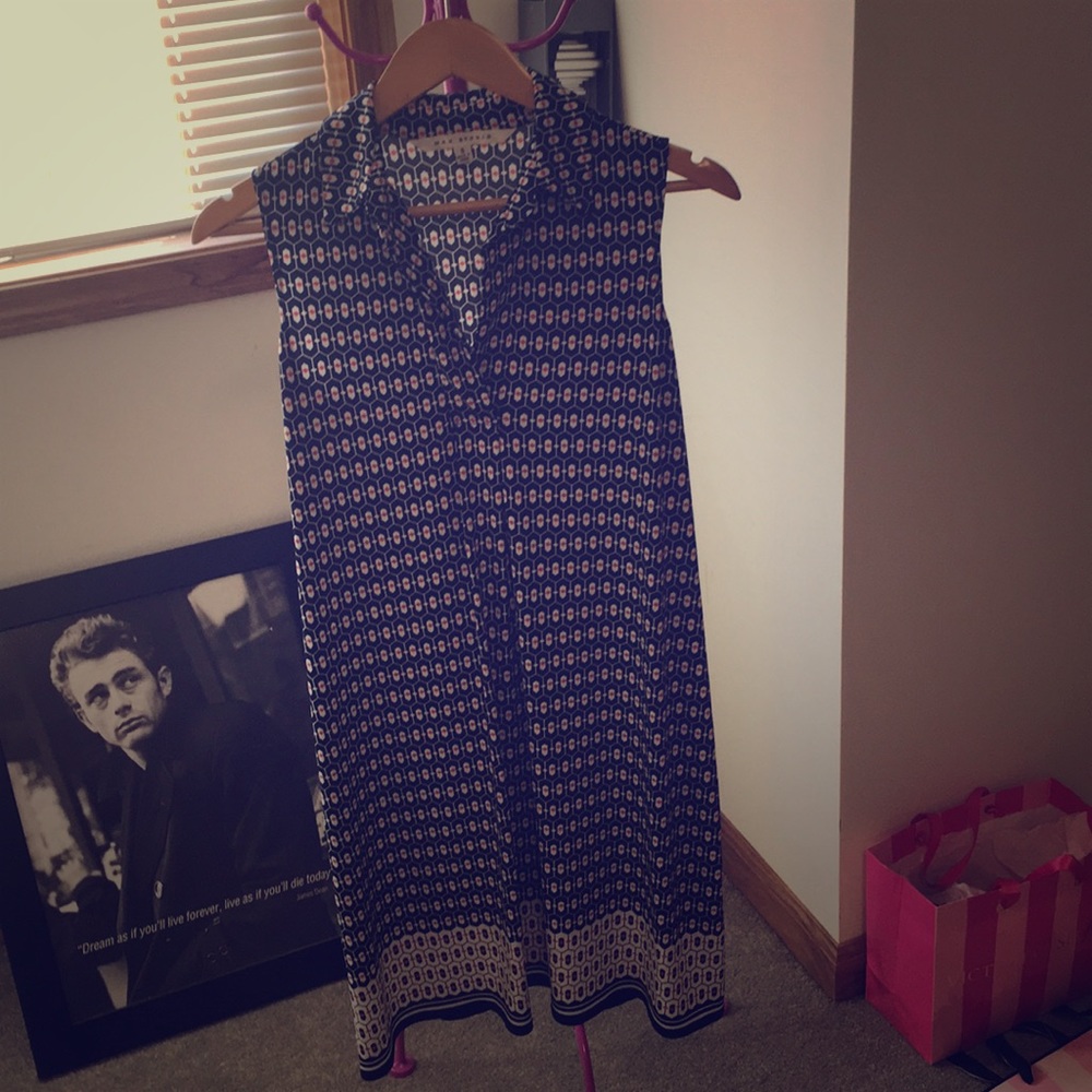 Women’s Max Studio Dress Small